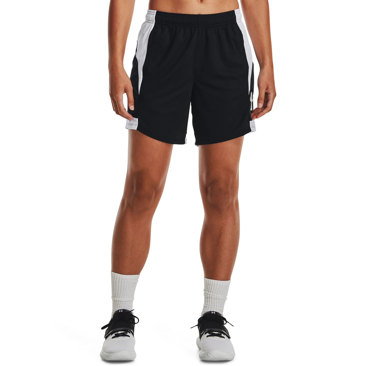 UA Baseline Women's 6.75 Shorts 1