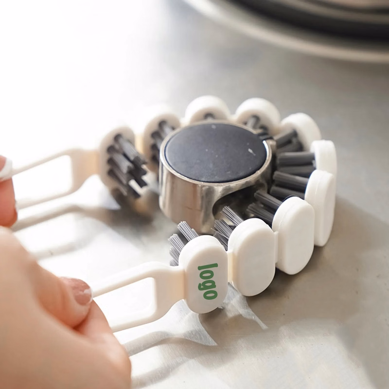 Bendable Multifunctional Cleaning Brush