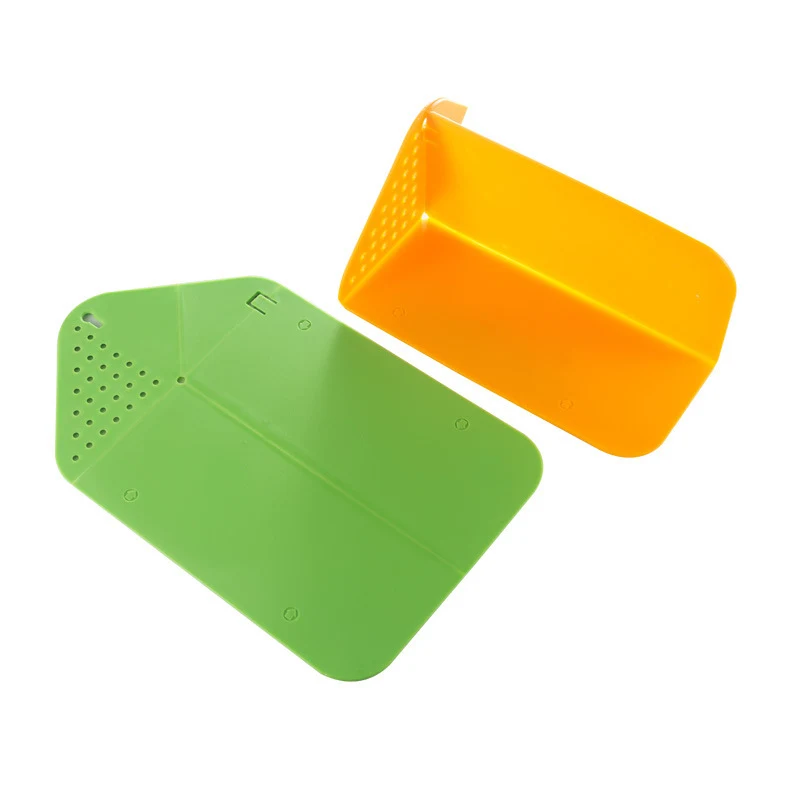 Plastic Folding Cutting Board 1