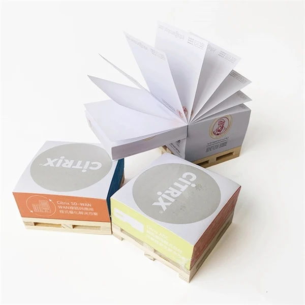 Sticky Note with Pallet 1