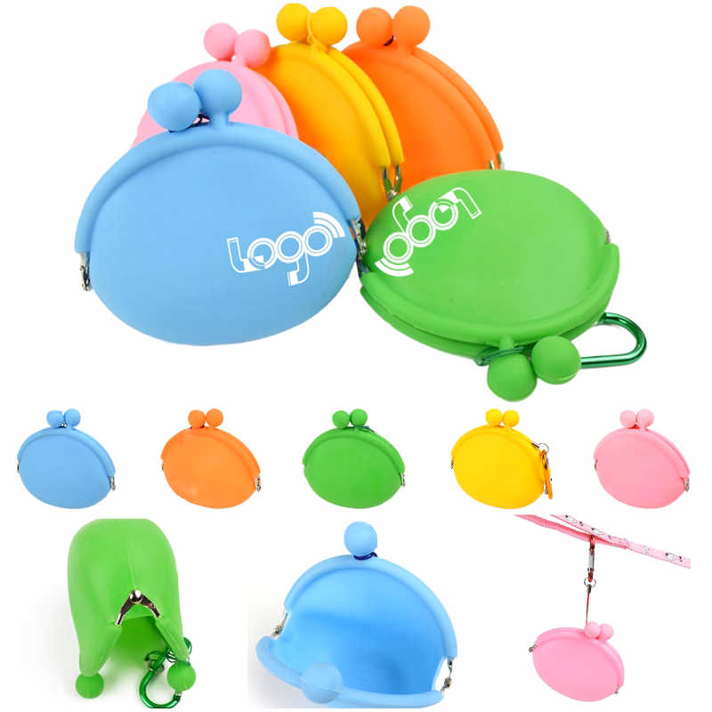 Portable Silicone Pet Treat Pouch With Clip
