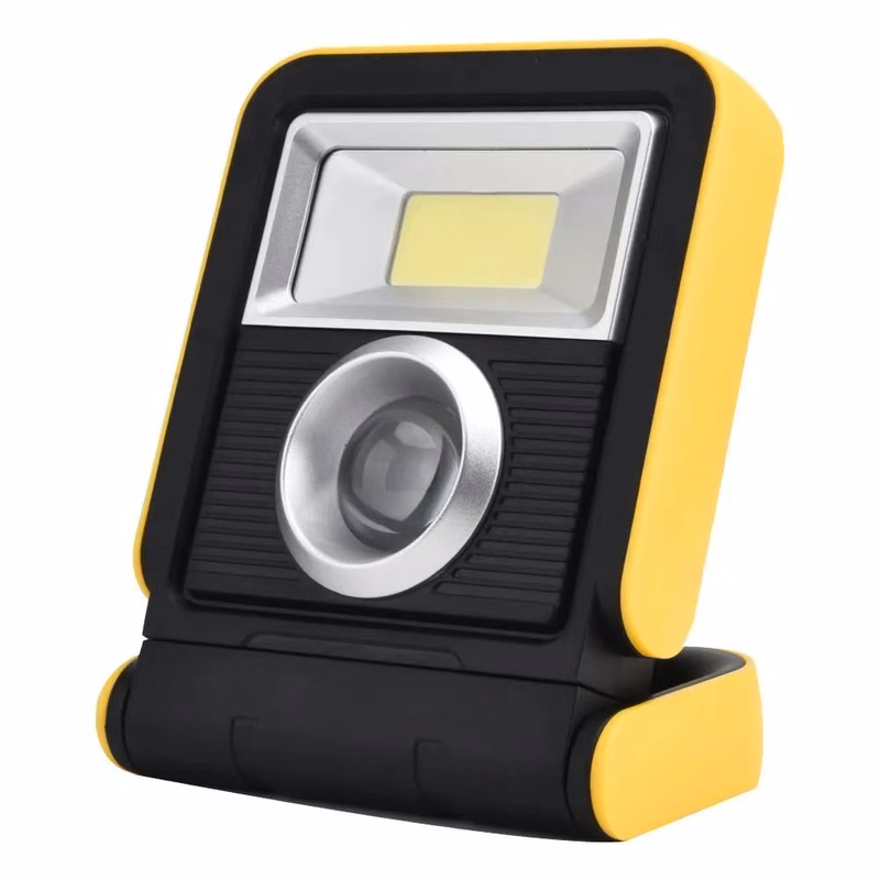 Multifunction LED Flashlight Lantern With Handle