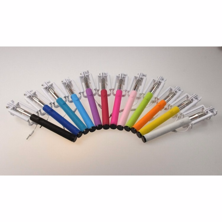 Scalable Selfie Sticks