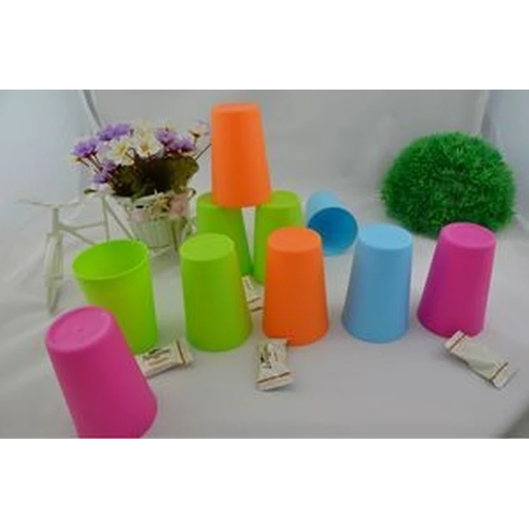 Party Essentials Hard Plastic 10 Oz. Glass 1