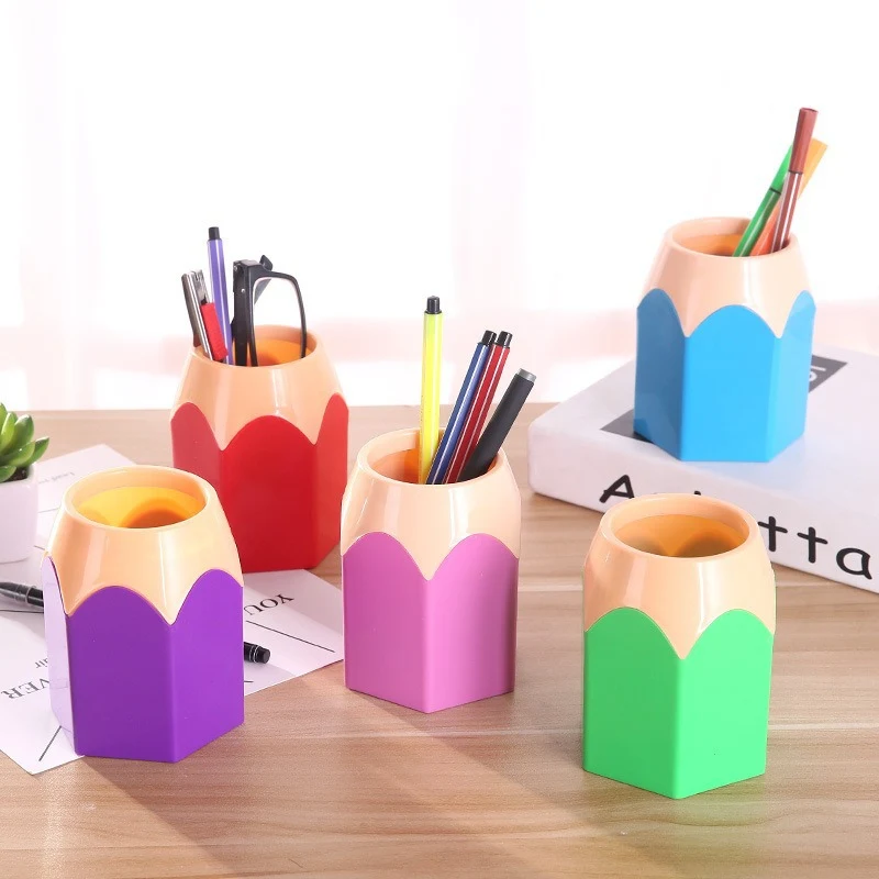 Plastic Pencil Shaped Pen Holders 1