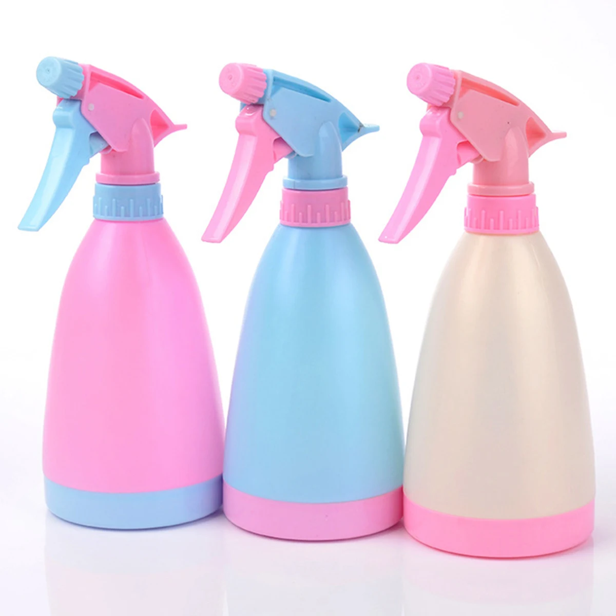 Hand Pressure Watering Plastic Sprayer 1