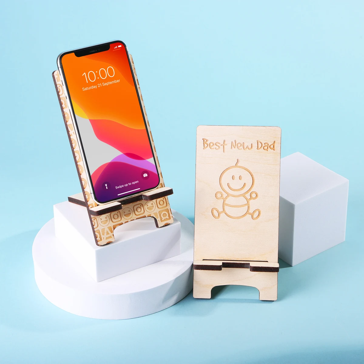 Foldable Wood Phone Stand 1