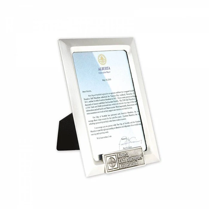 Vertical Photo Frame with Custom Emblem (3.5"x 5" Photo) 1