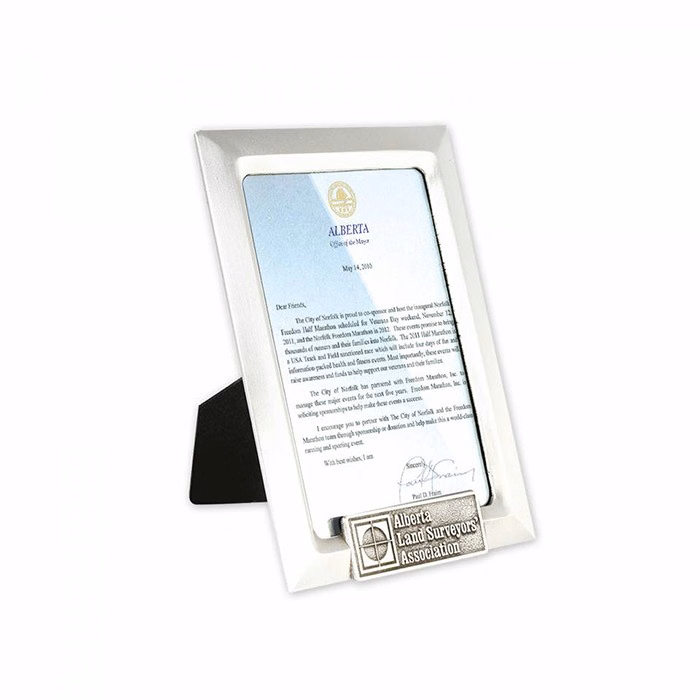 Vertical Photo Frame with Custom Emblem (3.5"x 5" Photo)