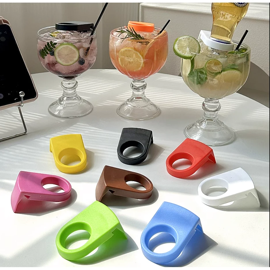 Drink Bottle Buckles 1