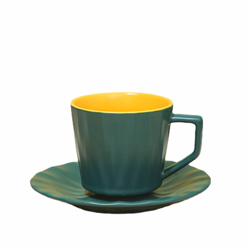 8 oz European Ceramic Mug With Tray