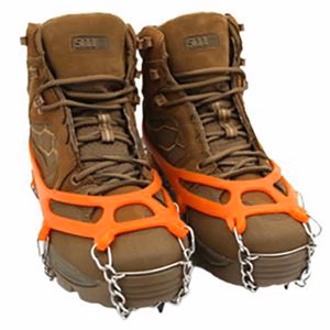 8 Teeth Manganese Steel Non Slip Shoe Covers