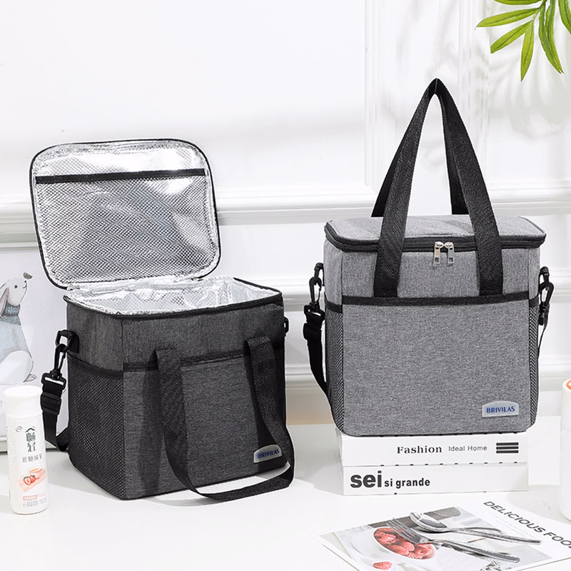 Large Capacity Insulated Picnic Bag