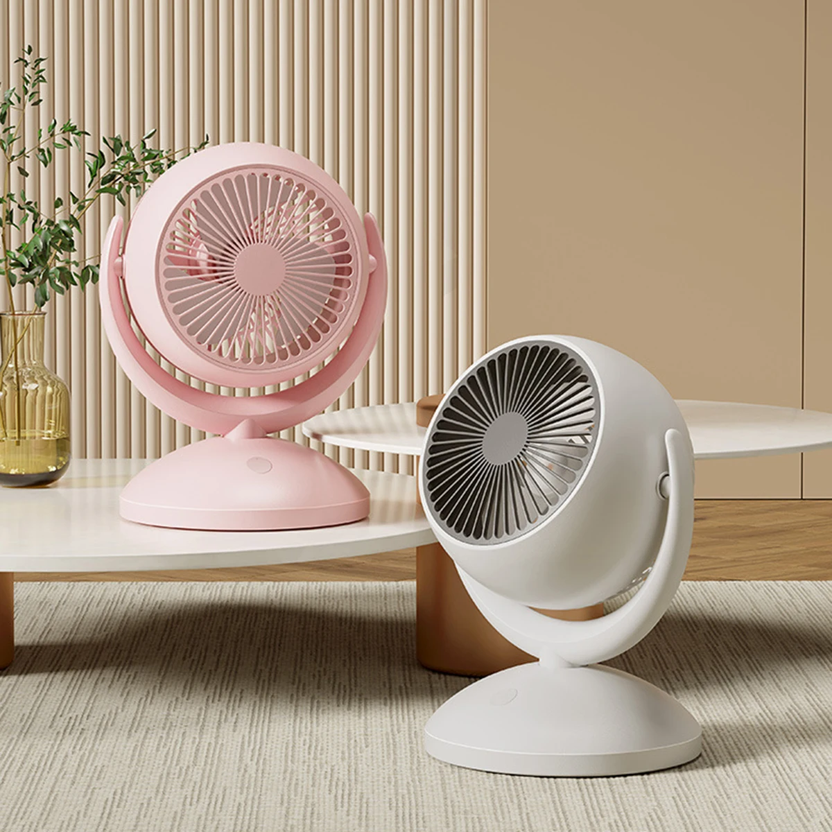 Soundless Mini Table Fan 1