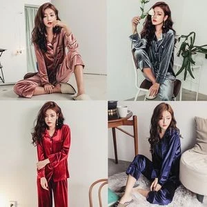 Women's long sleeve two-piece golden velvet pajamas 1