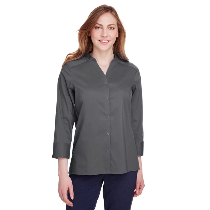 Devon & Jones Ladies' Crown Collection™ Stretch Broadcloth 3/4 Sleeve Blouse 1
