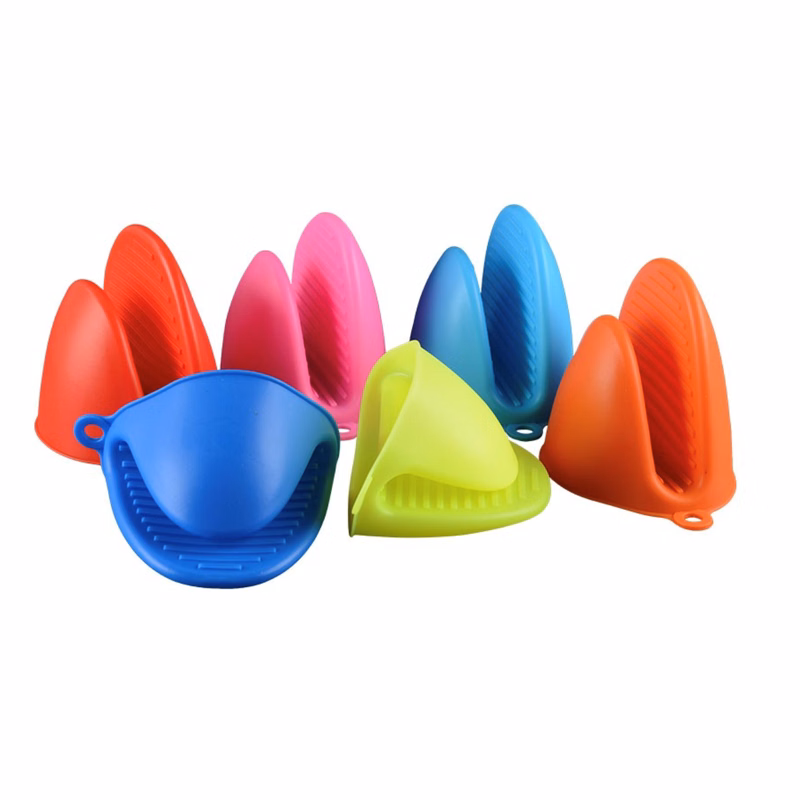 Silicone heat resistant oven mitt for cooking