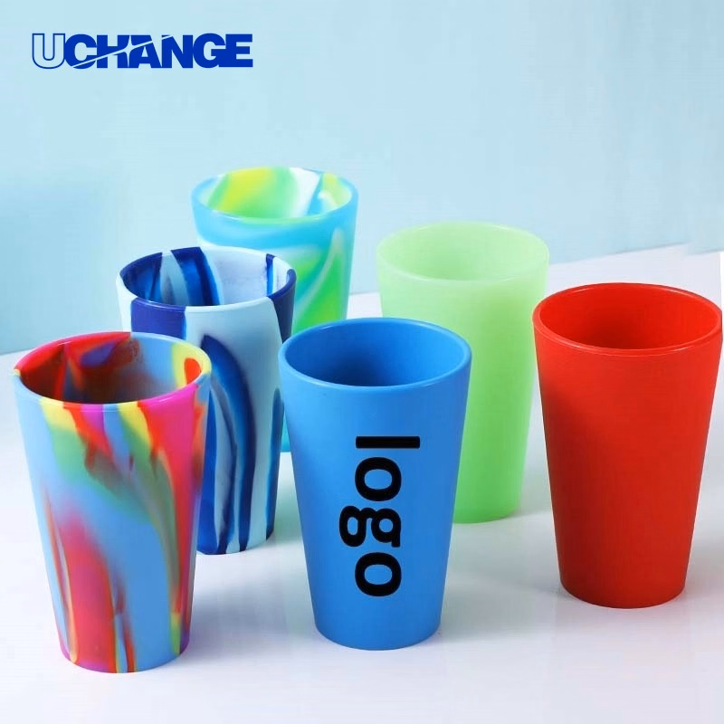 Silicone Pint Glass Drink Cup for Outdoor Festivals & Poolside Use