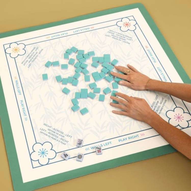 33" x 33" GAME MAT
