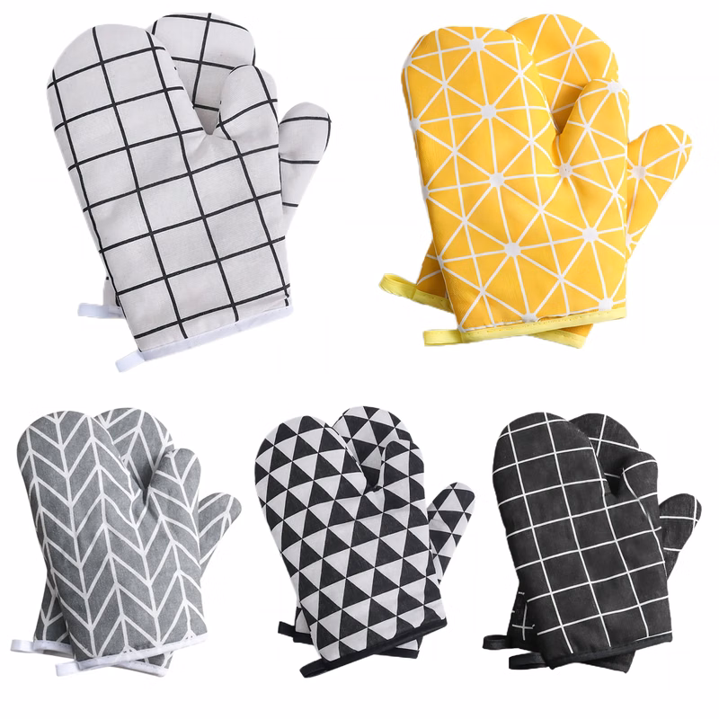 Microwave Heat Proof Gloves Are High Temperature Resistant