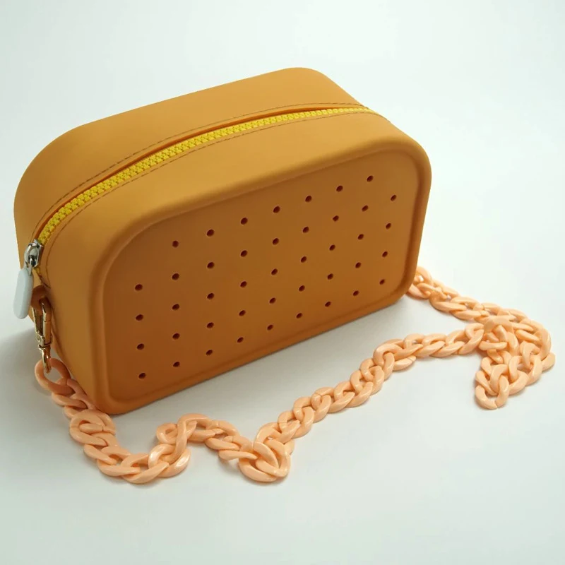 Portable Silicone Makeup Bag With Decorative Holes 1