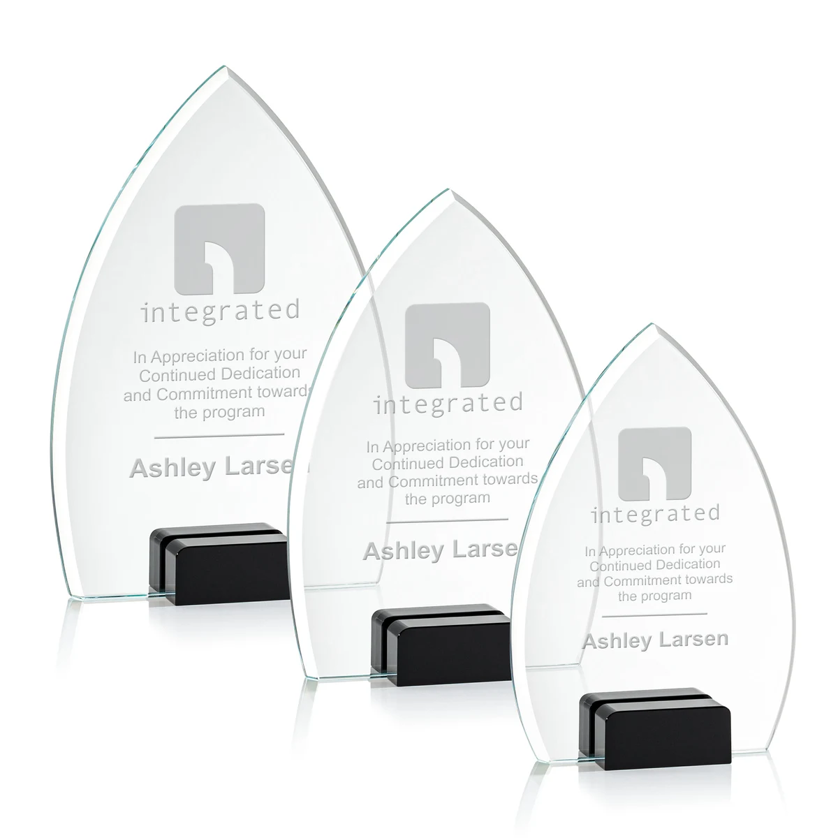 Aylin Award - Black 1