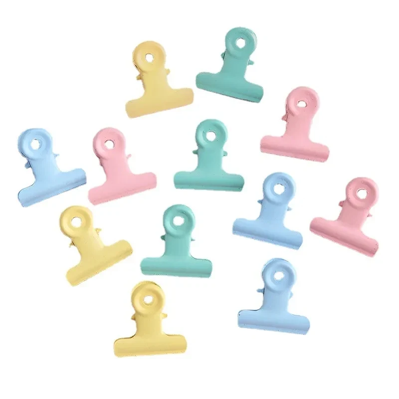 Small Metal Clips for Books 1