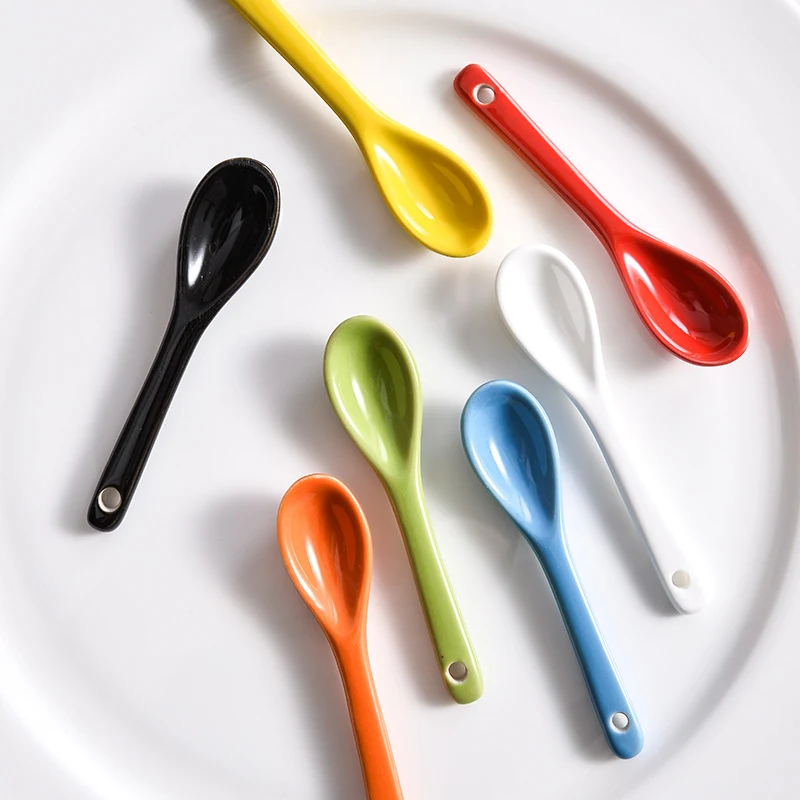 Household Kitchen Ceramic Spoon 1