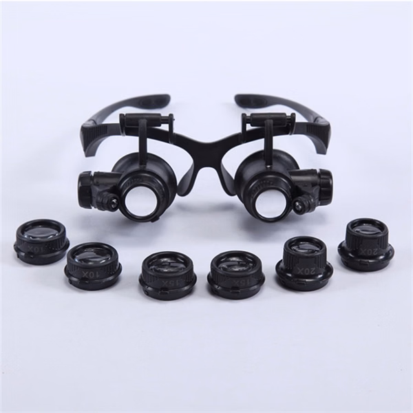 LED Illuminated Repair Magnifier