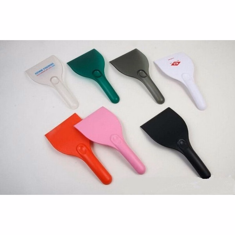 Ice Scraper with Thumb Grip