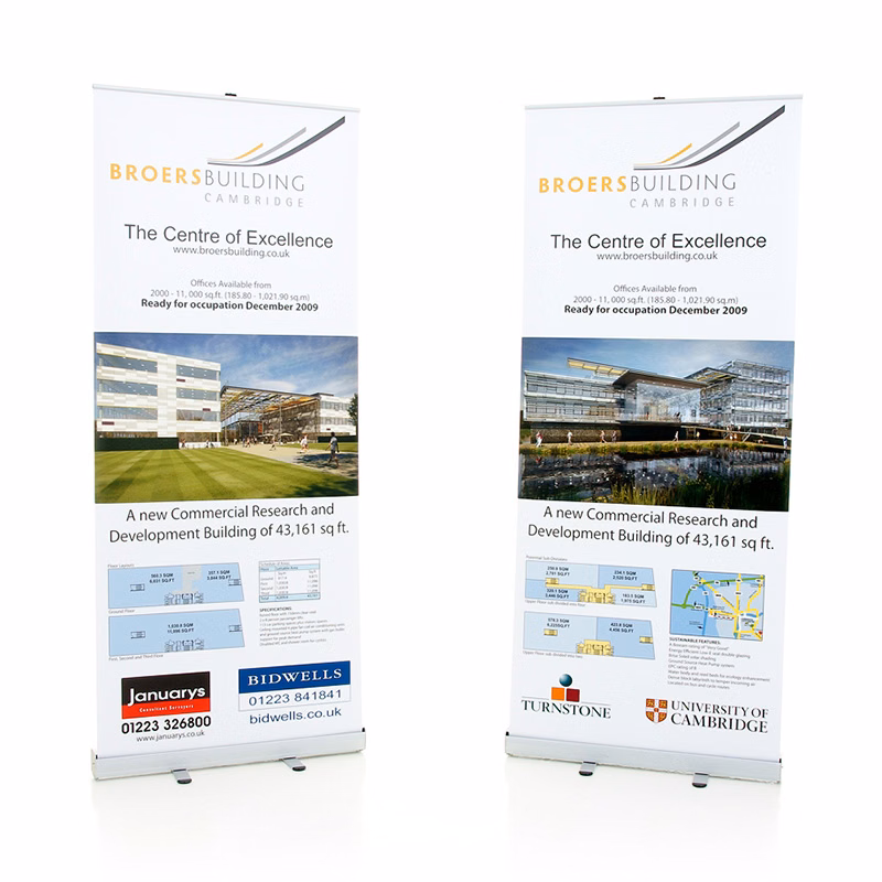 Retractable banner
