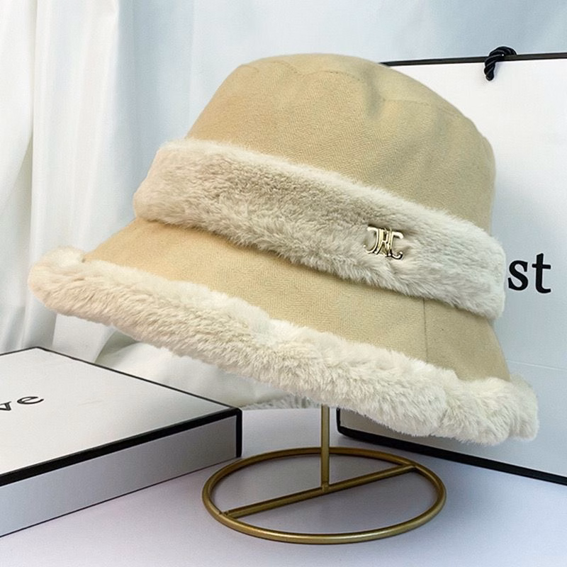 Cozy Faux Fur Bucket Hat for Winter Fashion