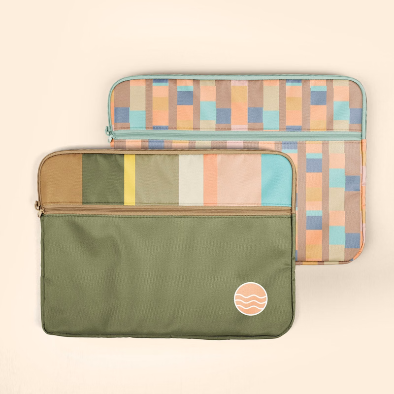 ZIPPERED POCKET LAPTOP SLEEVES - 4CP POLY - SMALL - 13"