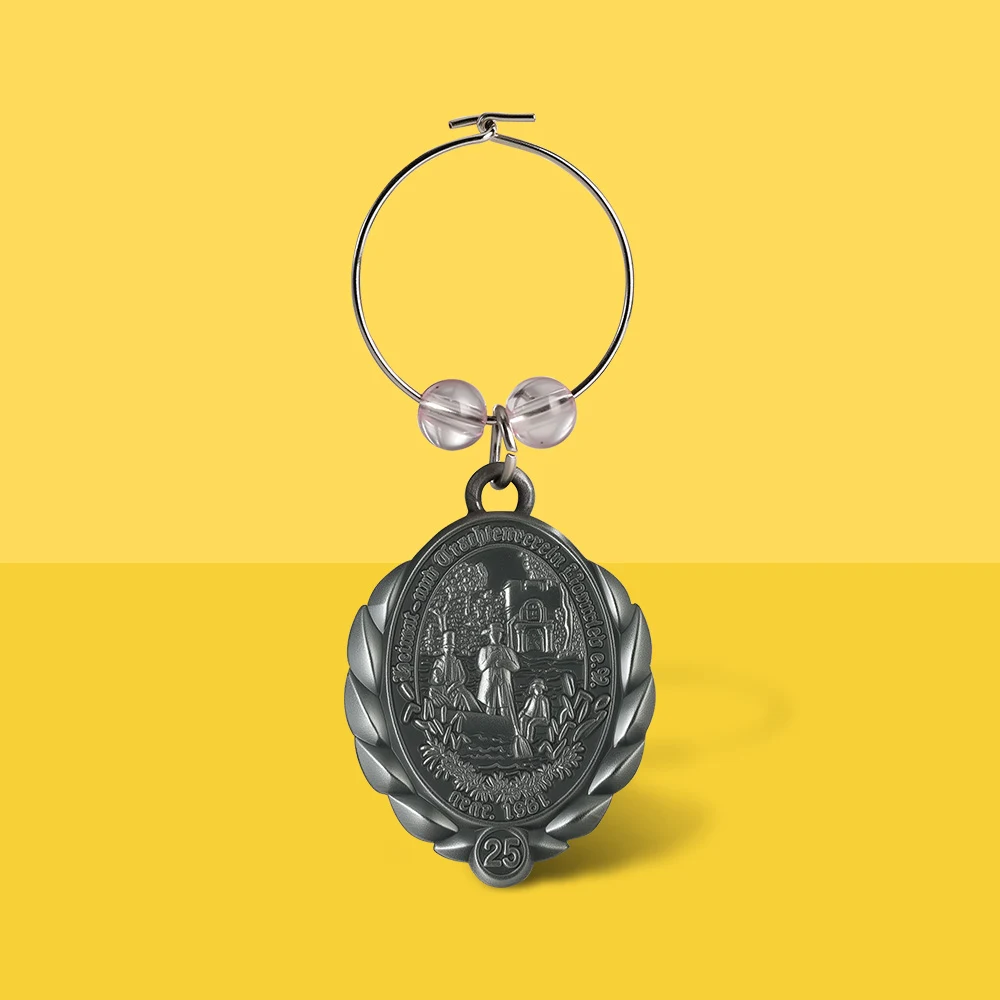 Die Cast Wine Charms 0.75" 1