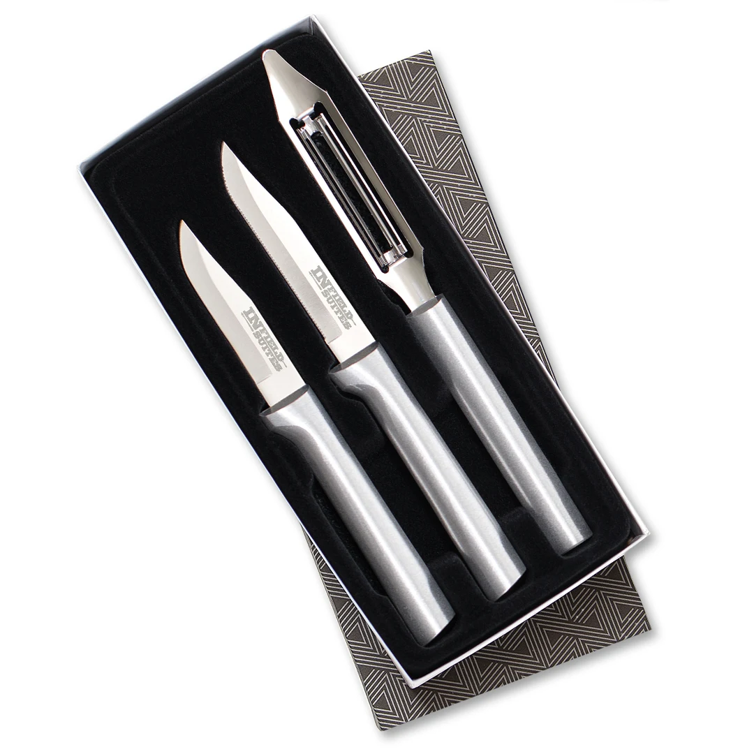 Kitchen Basics Gift Set w/ Silver Handle 1