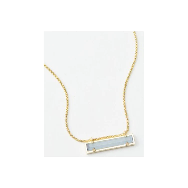 Kendra Scott Leanor Gold Pendant Necklace in Periwinkle Cats Eye 1