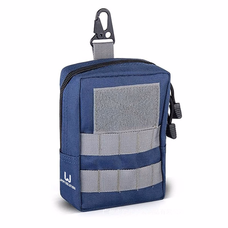 Zippered golf pouch