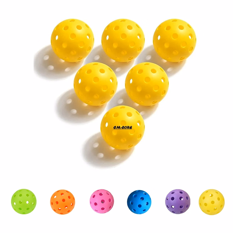 26/40 Pickleballs
