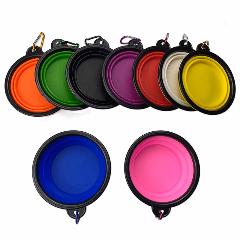 Collapsible Silicone Pet Bowl With Carabiner
