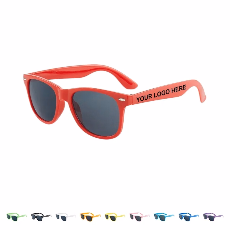 Scratch Resistant Classic Sunglasses