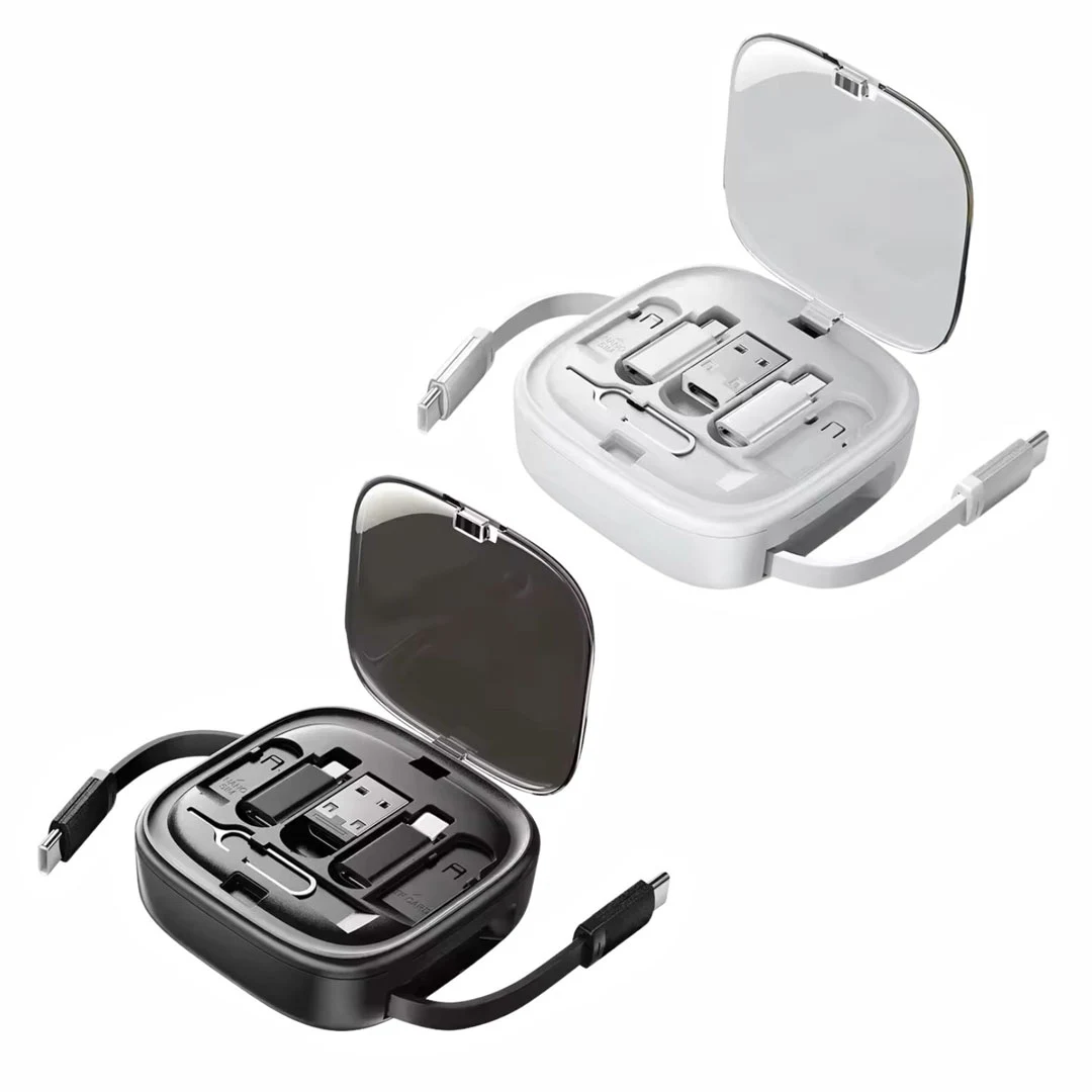 The Traveler Retractable USB Cable Set 1