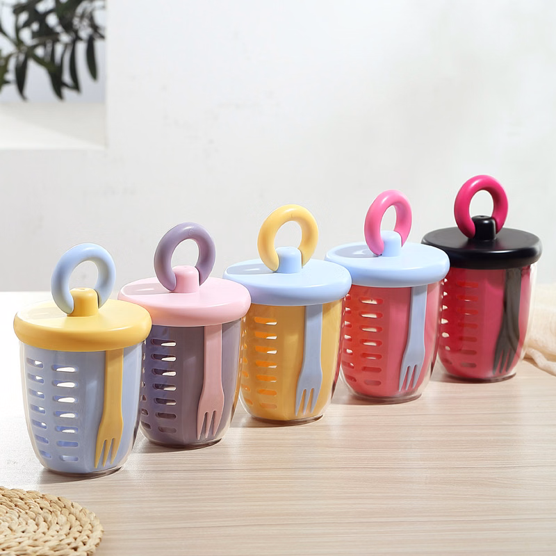 Portable Salad Cup with Strainer