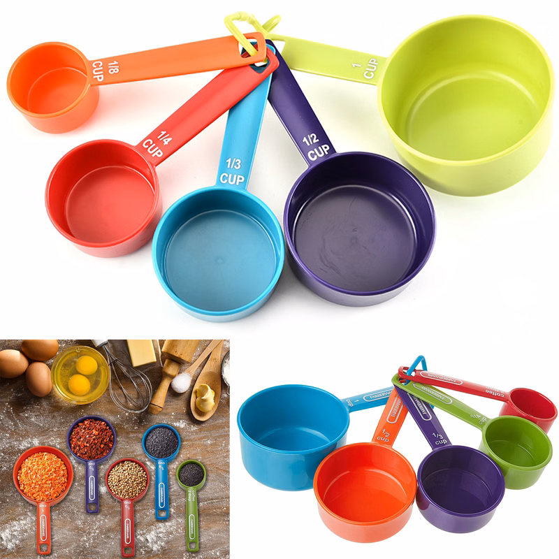 Plastic Measuring Cups with Coffee Spoon
