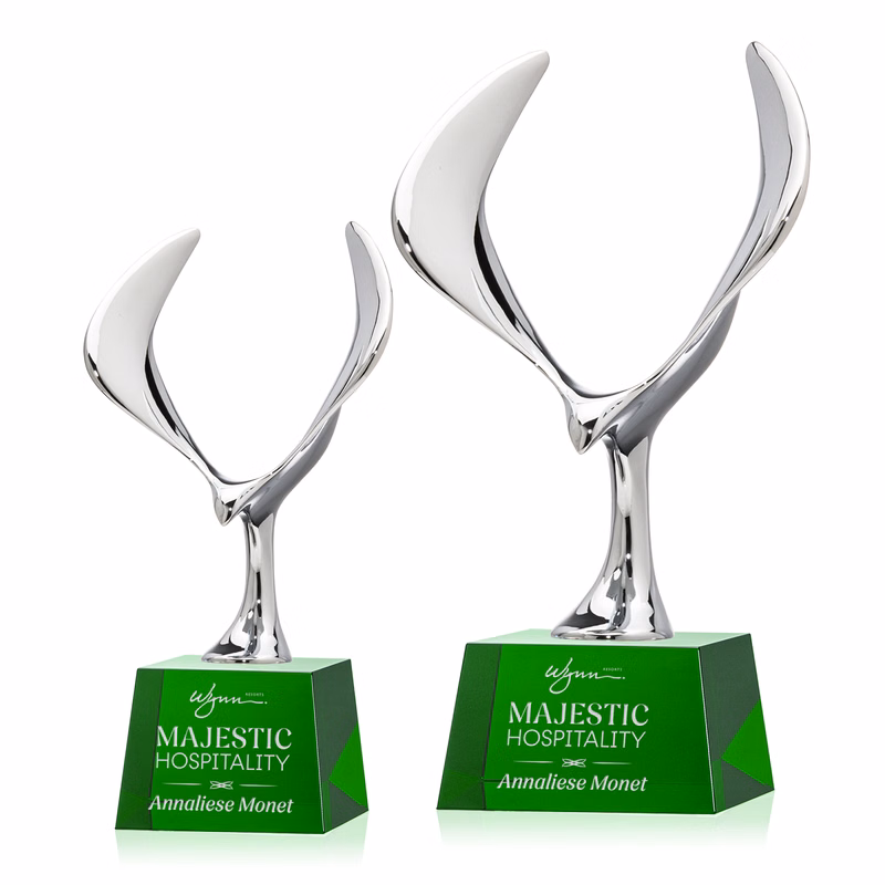 Maverick Eagle Award on Robson Base - Green