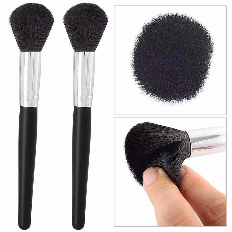 Cosmetic Brush