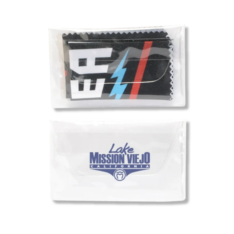 Microfiber Cleanning Cloth With PVC Pouch 1