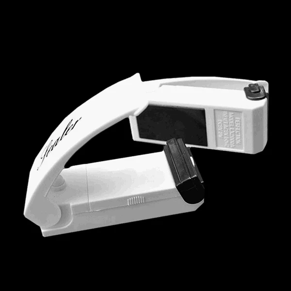 Hand Held Mini Plastic Vacuum Food Sealer 1