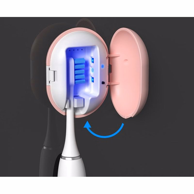 Toothbrush sanitizers Coveringthe toothbrush head
