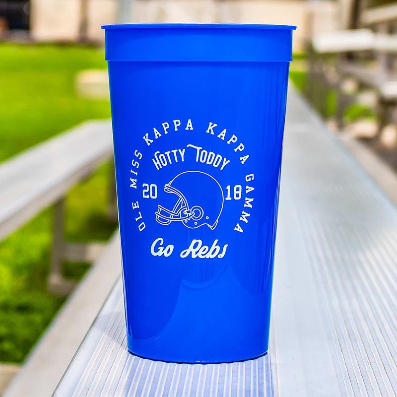 32oz Stadium Cups 1