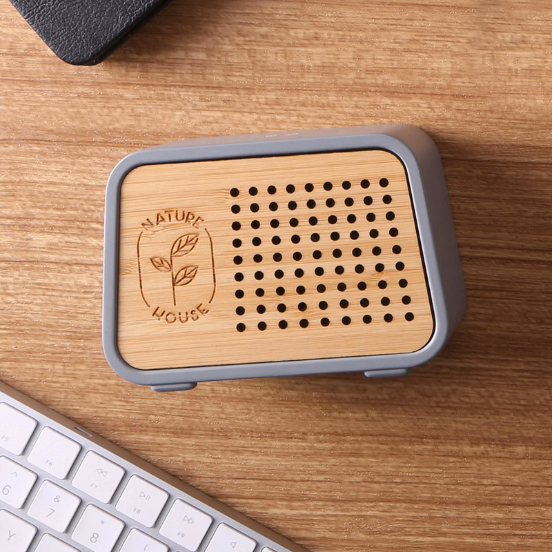 Temblor™ Speaker + Wireless Charger